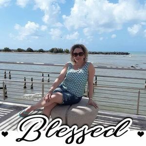 Meet your Posher, Elba